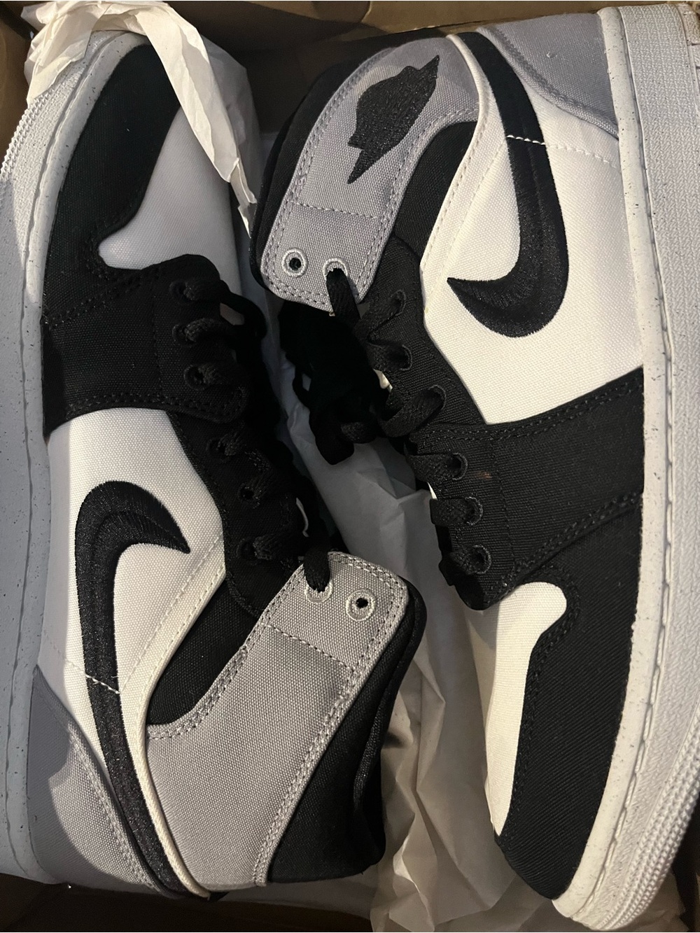 Nike Air Jordan 1 Mid SE Women’s 12 Sail Black Neutral Grey New in Box
